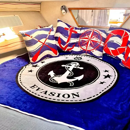 Evasion Πλωτό κατάλυμα Σαν Μιγκέλ ντε Αμπόνα