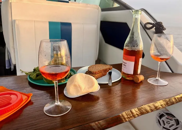 Bateau-hôtel Evasion *