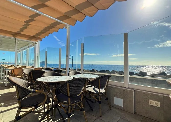 Evasion Úszó hotel